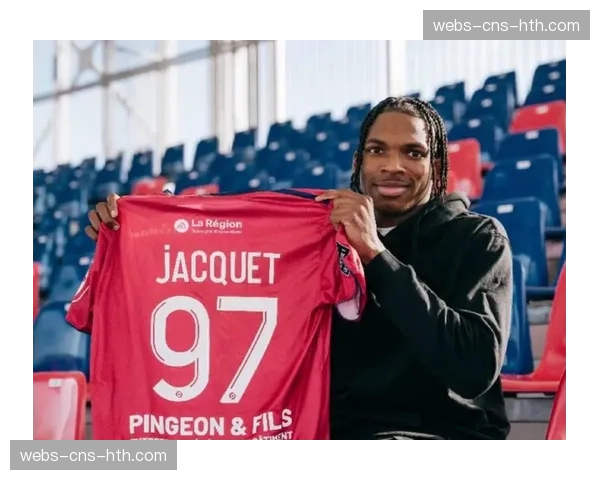 大名单公布：马赛公布对阵雷恩的20人名单，两名主力后卫回归