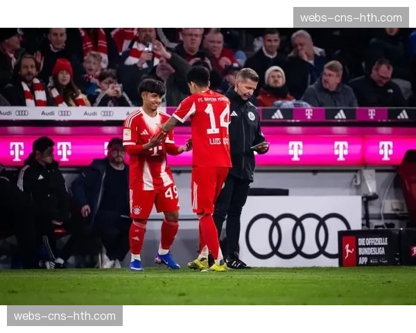 拜仁伤病更新：卡尔、卡多佐等五人缺阵，乌尔赖希肌肉挫伤恢复中